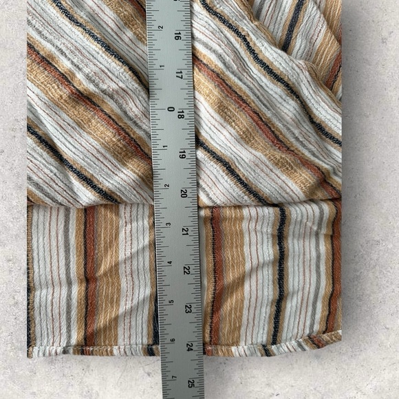 Kut from the Kloth wrap-front sleeveless striped multicolor blouse Medium - Picture 4 of 11